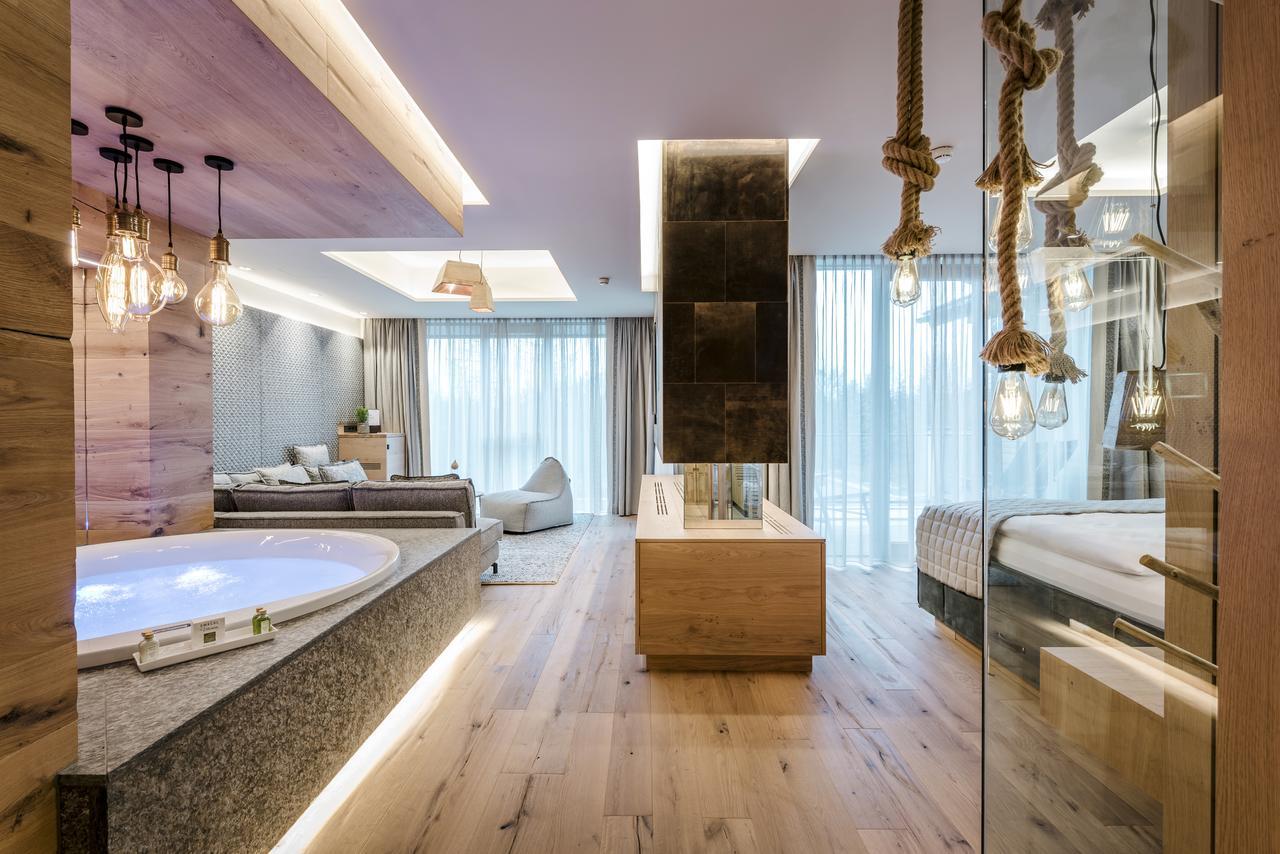 Genussdorf Gmachl - Hotel & Spa Bergheim Buitenkant foto